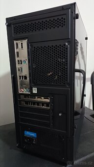 PC - i5 10600 / RTX 2070 / 16gb ram - 2