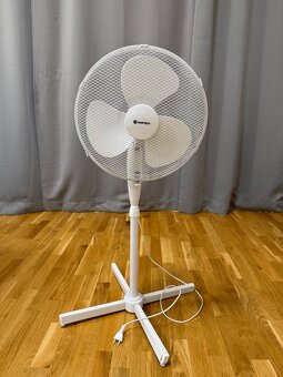 Aigostar - Stojanový ventilátor 45W/230V, 120 cm, bílý - 2