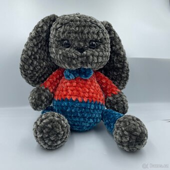 Ručně háčkovaná hračka - 2