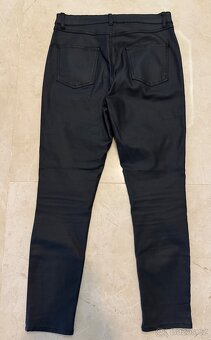 Dámské koženkové kalhoty Primark - 2