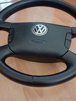 Volant Volkswagen multi včetne airbagu - 2