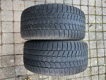 Pneu 275/55R17 - 2