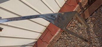 PRODÁM NA TATRA 613 ZACHOVALÝ - 2