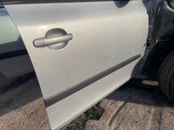 Pravé přední dveře Fabia 2 Combi - 2