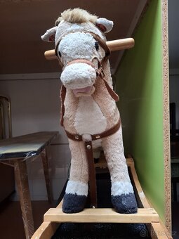 Houpací kůň - 2