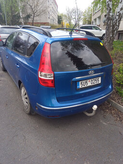 Hyundai I 30 1.4 benzín + LPG kombi 2009 Na opravu nebo díly - 2