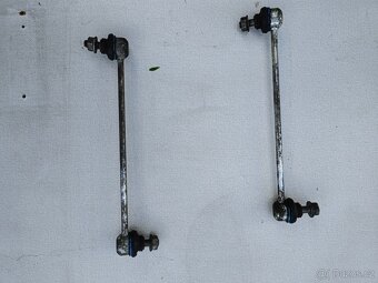 Přední stabilizační tyče (Volkswagen Jetta 2005) - 2