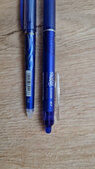 2x gumovací péro Pilot + 20x náplně modré - 2