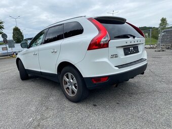 Volvo xc60 3.2i summum 1.majitel 2 sady kol - 2