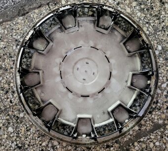 1 kus poklice Opel 15" - 2