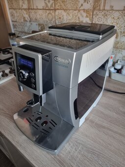Delonghi - automatický kávovar - 2