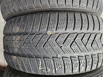 Zimní pneu 245/45R19 Pirelli - 2