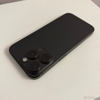 iPhone 16 Pro 128GB černý, pěkný stav, 12 měsíců záruka - 2