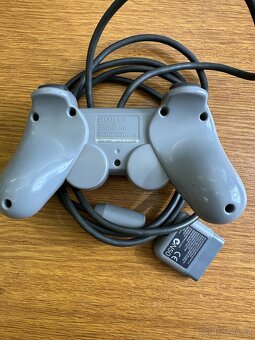 Originální ovladač Sony playstation 1 dualshock FAT - 2