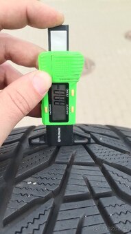 245/35/20 245/35 r20 - 2