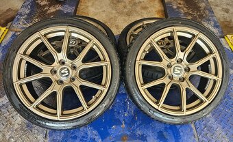 Prodám Alu kola 5x112 R18 Letní pneu 215/40/R18 - 2