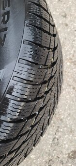 235/55 R17 VW - 2