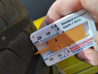 LETNI SADA PNEU 225/45R17 - 2