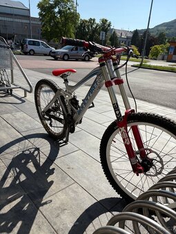 Mondraker summum pro team - 2
