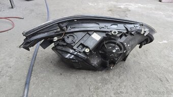 Bmw e60/e61 xenon leve svetlo - 2