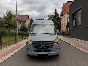 Mercedes Sprinter 907 - 2