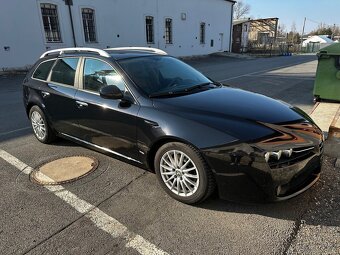 Alfa Romeo 159 1.9 85 kW - 2