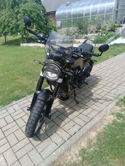 Husqvarna Svartpilen 401 - 2