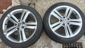 Alu kola 17" ET 47 originální sada VW koncern - 2
