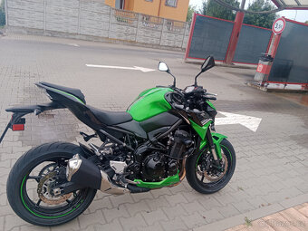 Kawasaki Z900  r.v 2020 ,stav nové moto - 2