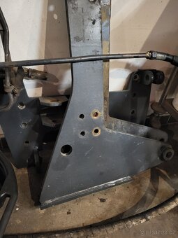Přední tříbodový závěs- PTZ Zetor - 2