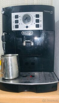 Kávovar DeLonghi magnifika S - 2