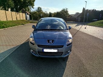 Peugeot 5008 HDI 143000km - 2