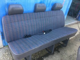 Dvoj a Trojsedacka Lavice . - 2