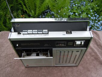 PANASONIC  RQ 235TS - 2