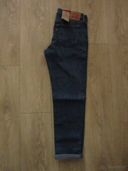 PRODÁM NOVÉ PÁNSKÉ DŽÍNY VEL.28/30 ZN.LEVIS - 2