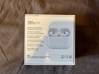 Apple AirPods Pro (2. generace) s MagSafe pouzdrem - 2