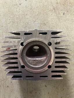 Hlava Jawa Pionyr 20,21,23 mustang - 2