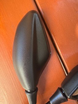 Zpětná zrcátka Yamaha - 2
