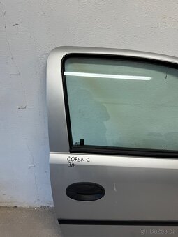 Opel Corsa C 3D, pravé dveře - 2