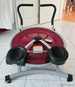 Posilovací stroj Ab Cirvle - 2