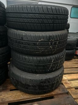 Barum 185/60r15 - 2