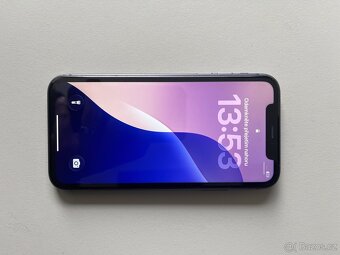 Apple iPhone 11 64GB – černý, plně funkční, 73 % baterie - 2