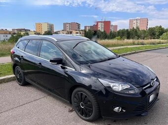 Ford Focus, Turnier Champions Edition 2.0 - 2