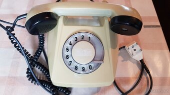 Retro telefon vytáčecí Tesla 1981 - 2