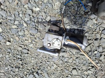 Krokovy motor,ventilator komínu - 2