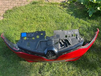 Přední maska, nárazník Renault Clio IV 2012 - 2