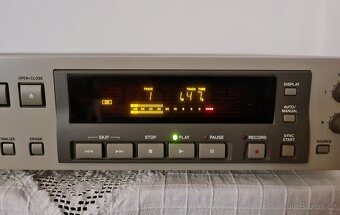 TASCAM CD-RW5000 - 2