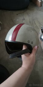 Retro helma - 2