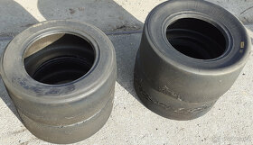 Závodní suché pneu / slick Pirelli 200/540-13 a 250/575-13 - 2