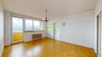 Velkorysý byt 3+1 o celkové ploše 80 m2 v krajském městě Úst - 2